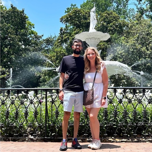 Meet your Posher, Shelby - Picture 3 of 5